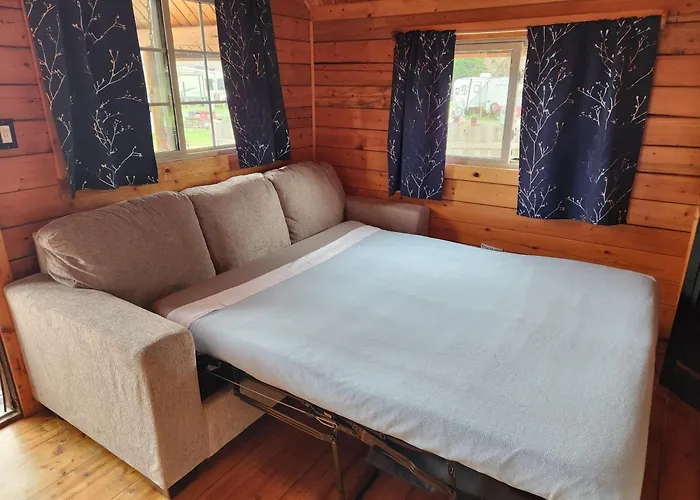 Redwood Coast Cabins And Rv Resort